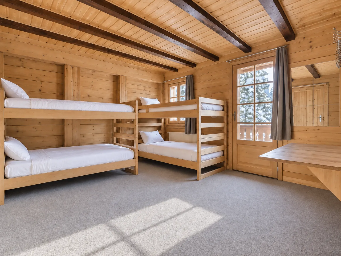 swiss-accommodation-03 Світла кімната для учасників табору в Chalet Budokan